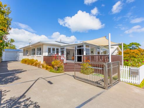 16 Gladstone Road, Napier Hill