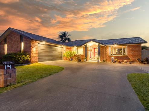 14 Wiltshire Drive, Huntington