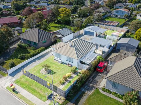 70 Adamson Crescent, Glengarry