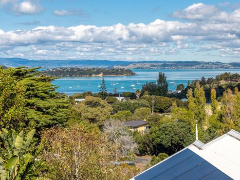 26 Tiri Road, Oneroa