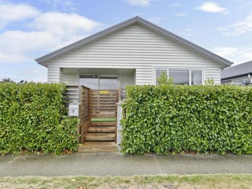 26 Solander Road, Pegasus