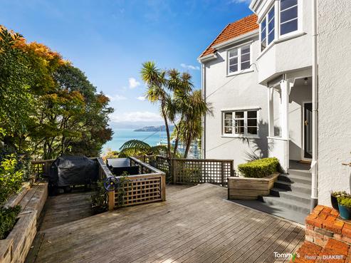 7 Lower Watt Street, Wadestown