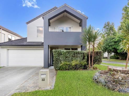 32 Bruce Pulman Drive, Takanini