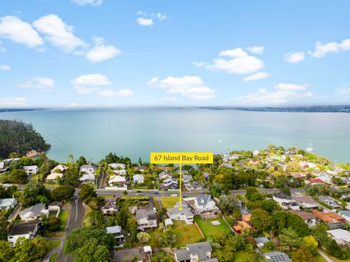 67 Island Bay Road, Beach Haven