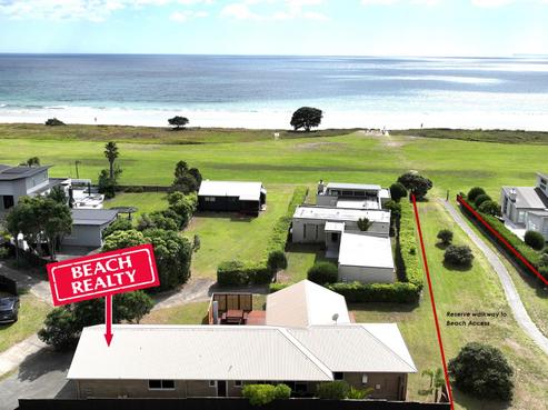 110 Totara Place, Matarangi