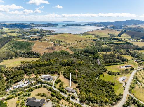 56 Puketiti Drive, Mangonui