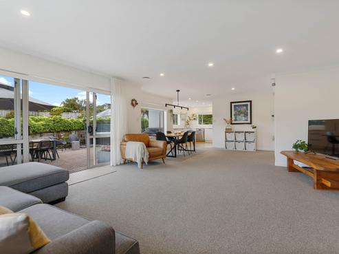 4 Birchwood Lane, Hilltop