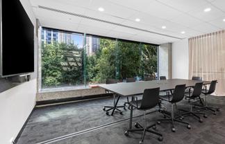 Modern Office on Queen Street