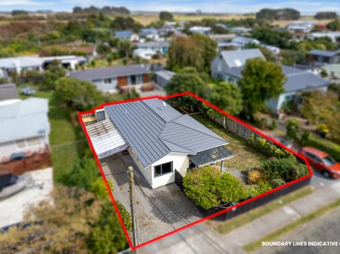 101A Atkinson Avenue, Otaki Beach