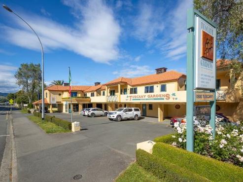 80 Tahunanui Drive, Tahunanui