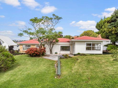 1/113 Rukutai Street, Orakei