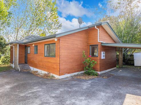 2/73 Bond Crescent, Forrest Hill