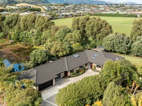 11 Celtic Way, Paraparaumu