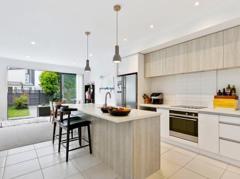 7 Kanuka Road, Hobsonville