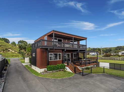 271 Pohutukawa Avenue, Ohope