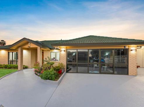 54 Bellville Drive, Clendon Park