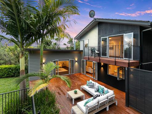 3 Tauhinu Road, Greenhithe