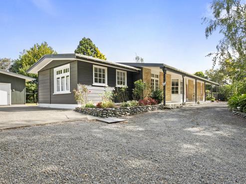 273 Parewanui Road, Bulls