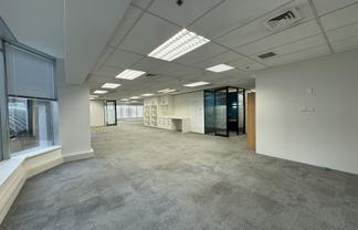 Full Floor Office on Queen Street