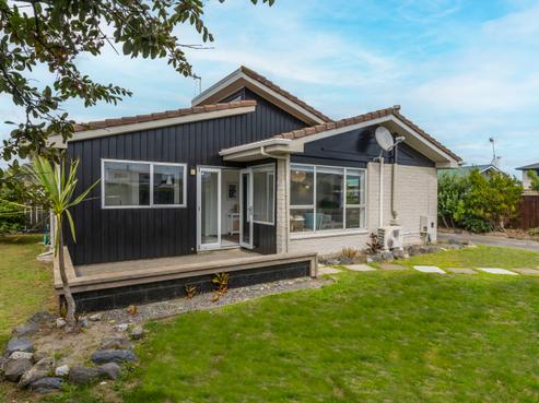198A Manly Street, Paraparaumu Beach