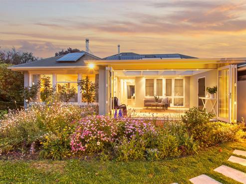 17 Joyce Crescent, Ilam