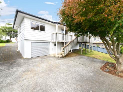 1/375 Wairau Road, Totara Vale