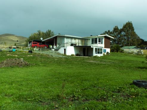 23 Gorge Road, Clinton and Surrounds