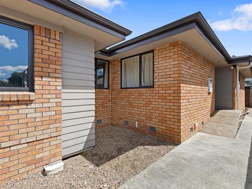 2/27 Hogan Street, Hamilton East