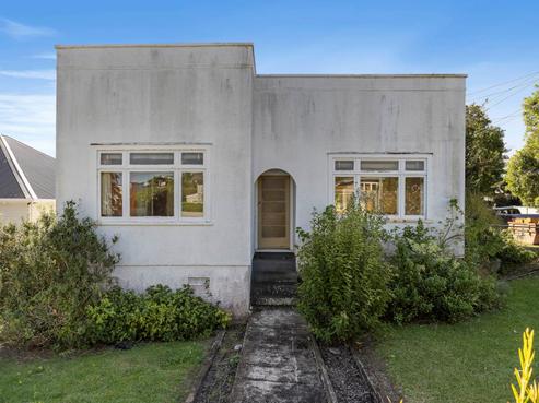 57 Smale Street, Point Chevalier