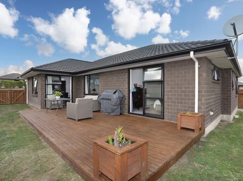 19 Macdonald Heights, Feilding