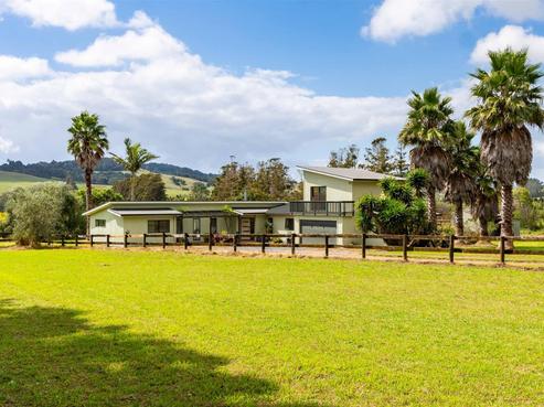 699 School Road, Tomarata