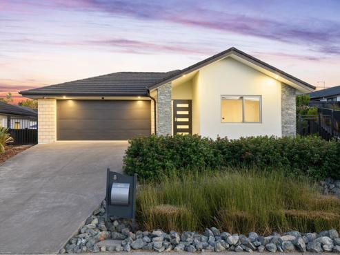 8 Papa Orchard Drive, Kumeu