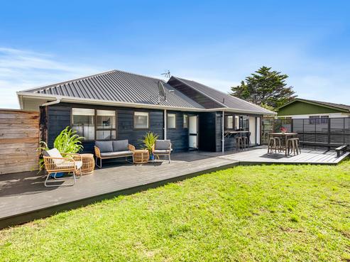 6 Darcy Place, Massey