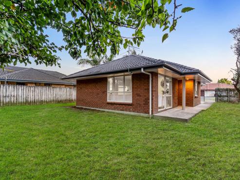 10 Blowers Place, Flat Bush