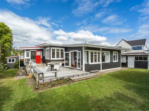 42A Old Lake Road, Narrow Neck