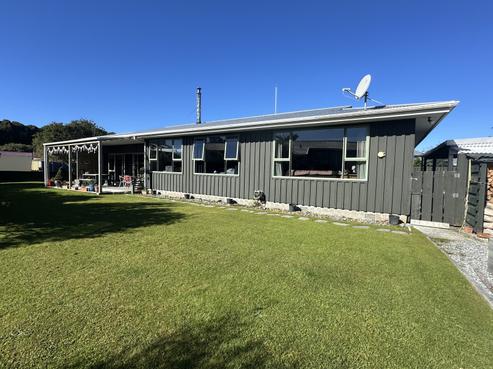 184 Sale Street, Hokitika