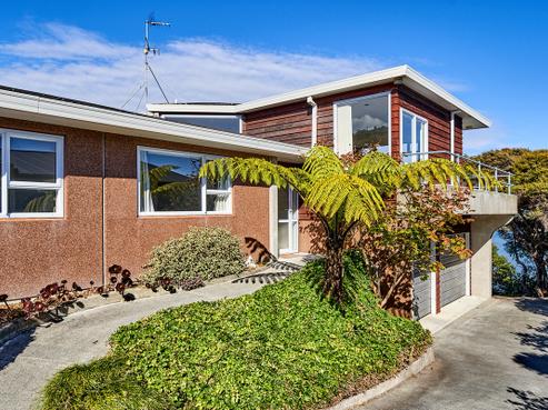 56 Penryn Drive, Mana