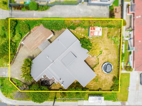 57 Ocean View Road, Hillcrest