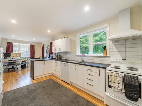 684 Main Road North, Te Marua