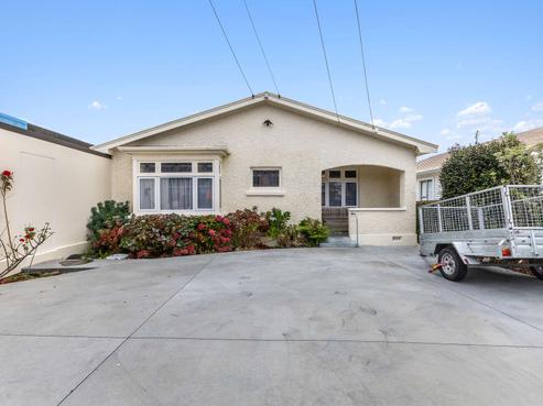 466 Saint Aubyn Street, Moturoa