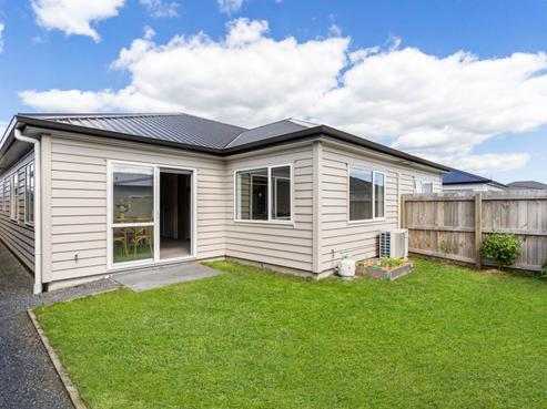 42 Whareatua Avenue, Takanini
