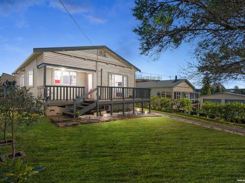65 Clayburn Road, Glen Eden