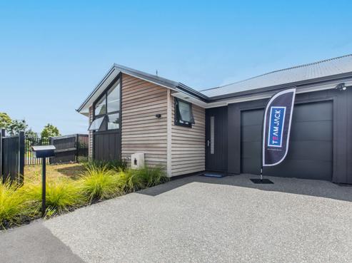 2/38 Hinton Avenue, Forest Lake