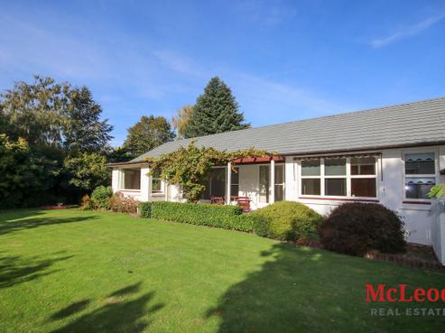 380 Cochranes Road, Elgin