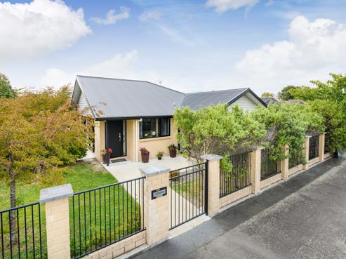15A Thomson Street, West End