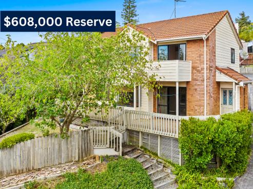 2/12 Helicon Place, Totara Vale