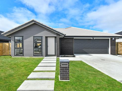 12 Uatoto Road, Clarks Beach
