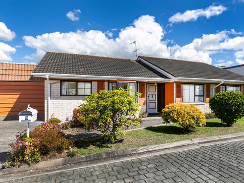 8/248 Great North Road, Henderson