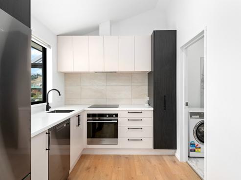 2/74 Church Street, Mosgiel