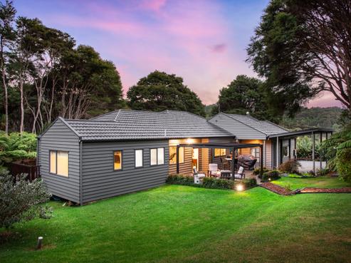 10 Bendalls Lane, Oratia